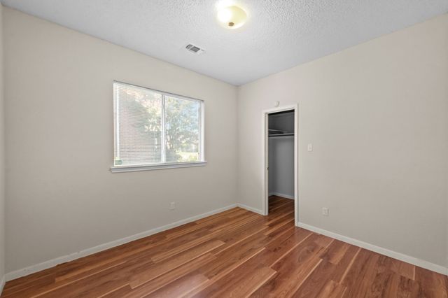 6513 Fairfield Drive, Rowlett, TX 75089