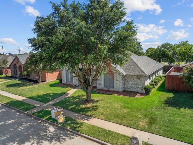 6513 Fairfield Drive, Rowlett, TX 75089