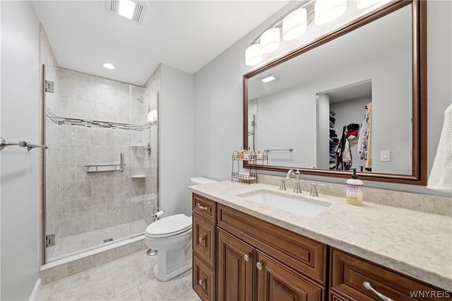 400 West Avenue K4, West Seneca, NY 14224