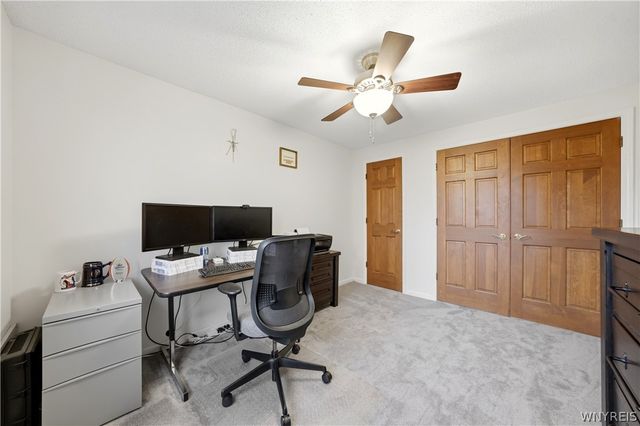 400 West Avenue K4, West Seneca, NY 14224