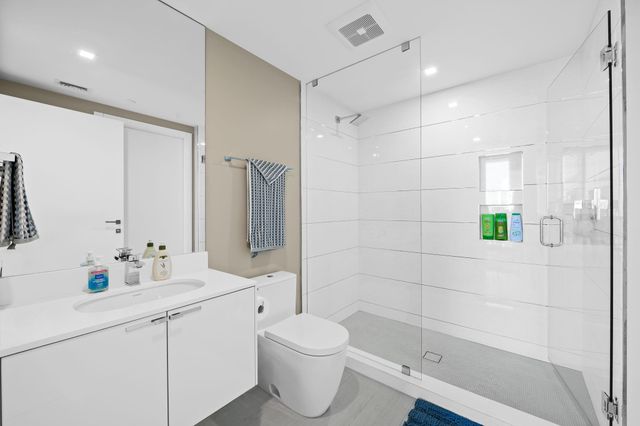 435 Bayshore 503, Fort Lauderdale, FL 33304