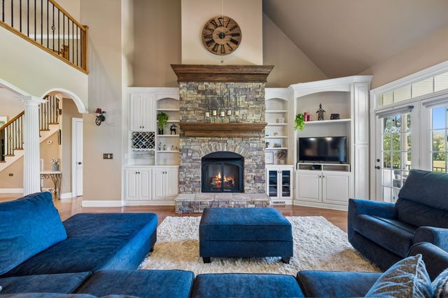 1405 Drakes Creek Rd, Hendersonville, TN 37075