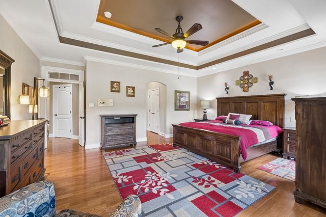 1405 Drakes Creek Rd, Hendersonville, TN 37075