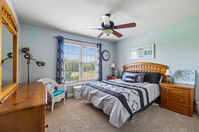 1405 Drakes Creek Rd, Hendersonville, TN 37075
