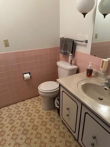 519 E Hollett Street, Tracy, MN 56175