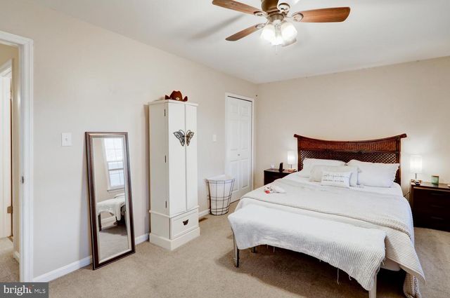 2647 NORTHFIELD DR, East Petersburg, PA 17520