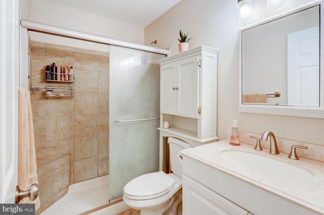 2647 NORTHFIELD DR, East Petersburg, PA 17520