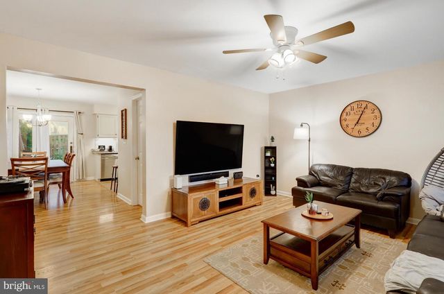 2647 NORTHFIELD DR, East Petersburg, PA 17520