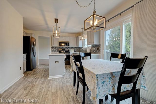 2324 Malena Lane, Oxford, MI 48371