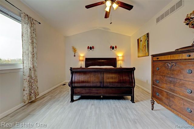 2324 Malena Lane, Oxford, MI 48371