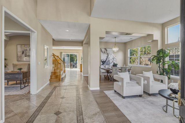 102 Forest Hill Drive, Clayton, CA 94517