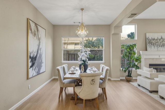 102 Forest Hill Drive, Clayton, CA 94517