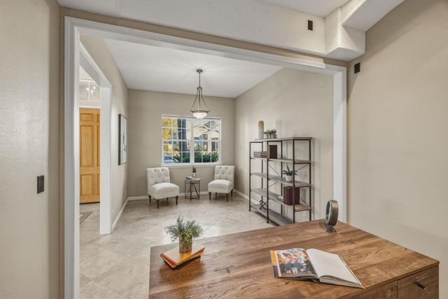 102 Forest Hill Drive, Clayton, CA 94517