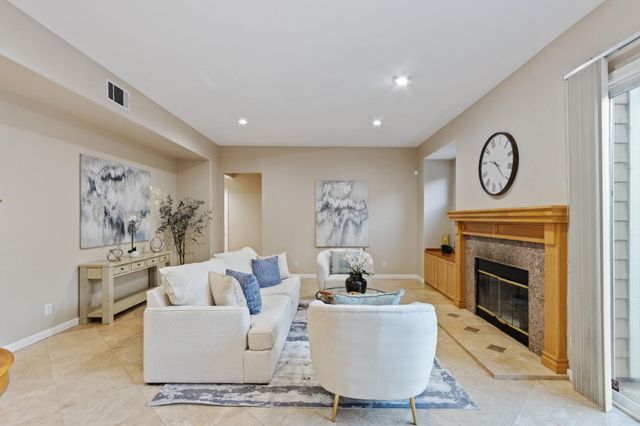 102 Forest Hill Drive, Clayton, CA 94517