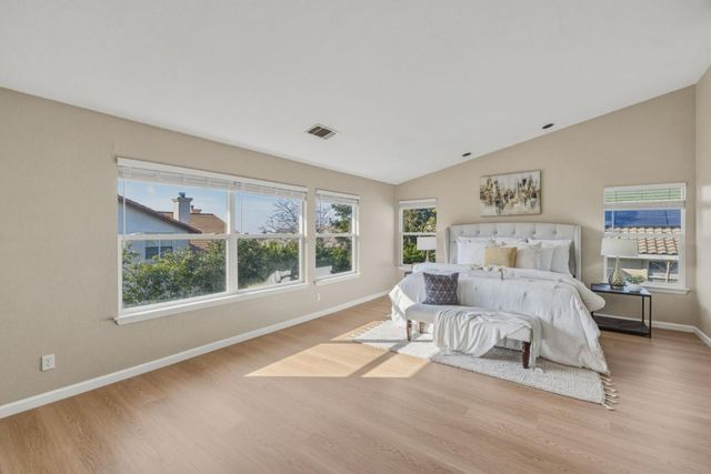 102 Forest Hill Drive, Clayton, CA 94517