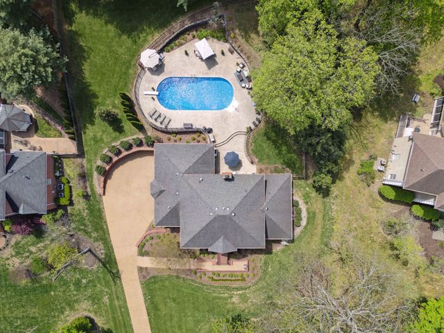 9319 Lake Shore Dr, Brentwood, TN 37027