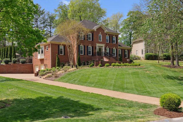 9319 Lake Shore Dr, Brentwood, TN 37027
