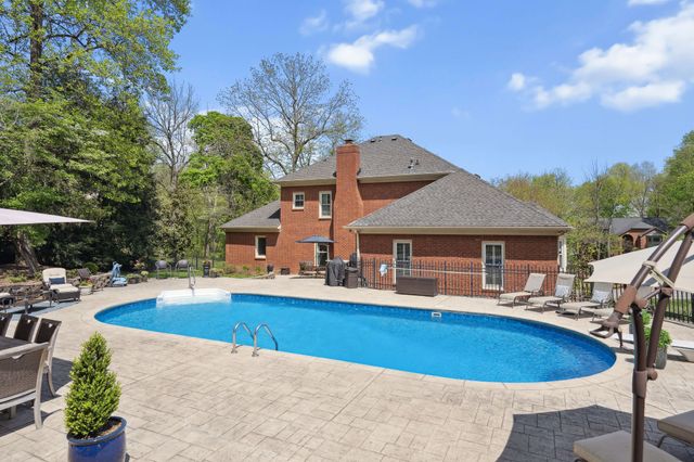 9319 Lake Shore Dr, Brentwood, TN 37027