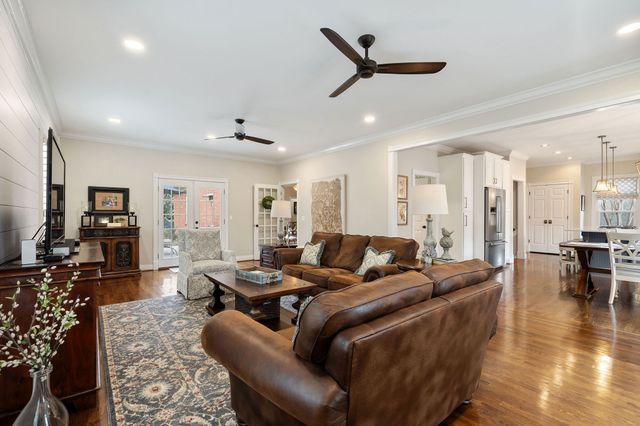 9319 Lake Shore Dr, Brentwood, TN 37027
