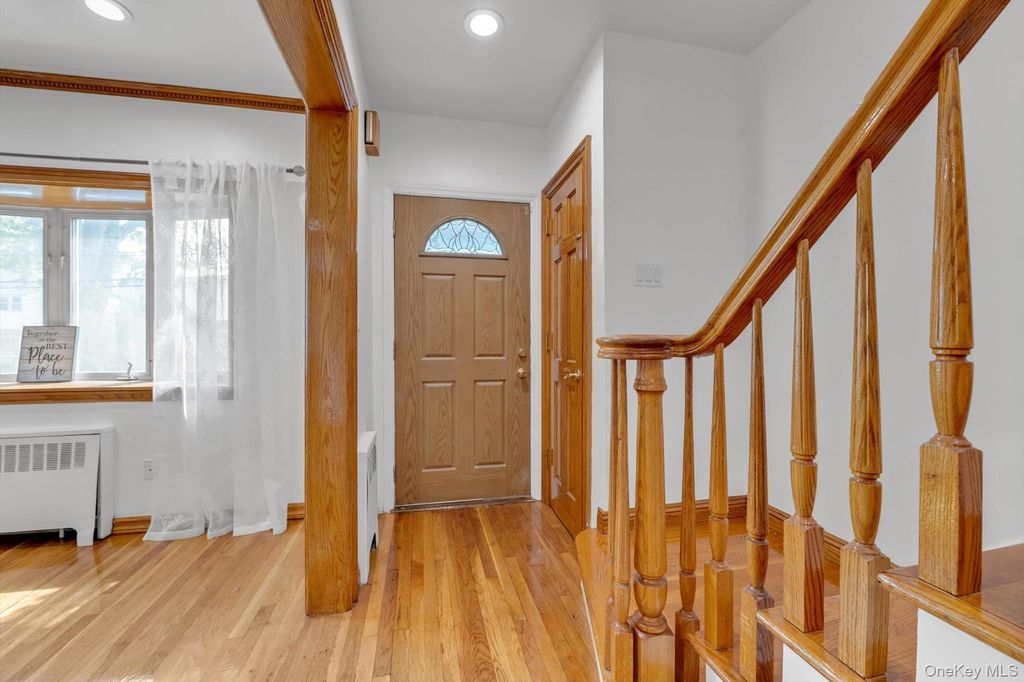 15043 21st Avenue, Whitestone, NY 11357 — photo 2