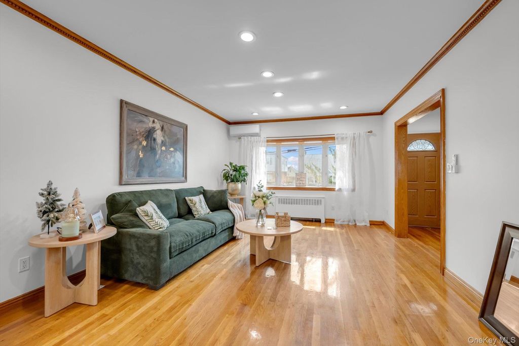 15043 21st Avenue, Whitestone, NY 11357 — photo 4