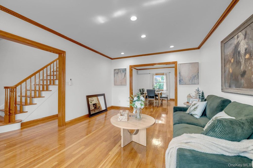 15043 21st Avenue, Whitestone, NY 11357 — photo 5
