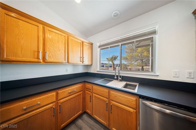 261 East Domingo Street, Pahrump, NV 89048