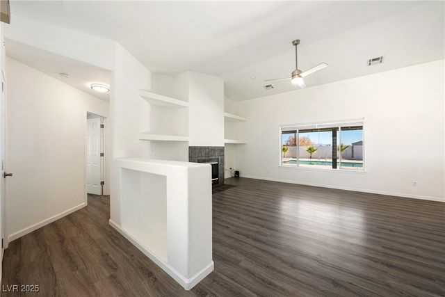 261 East Domingo Street, Pahrump, NV 89048