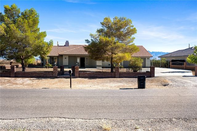 261 East Domingo Street, Pahrump, NV 89048