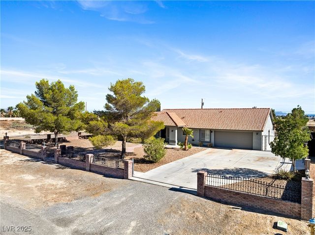 261 East Domingo Street, Pahrump, NV 89048