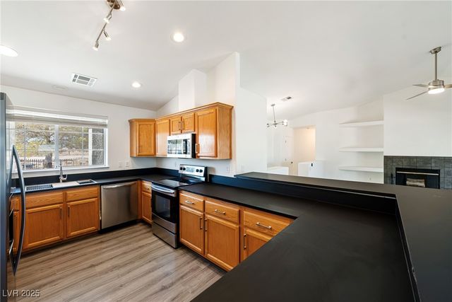 261 East Domingo Street, Pahrump, NV 89048