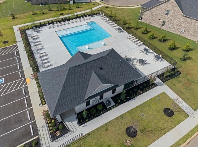 262 Thorpe Dr, Spring Hill, TN 37174