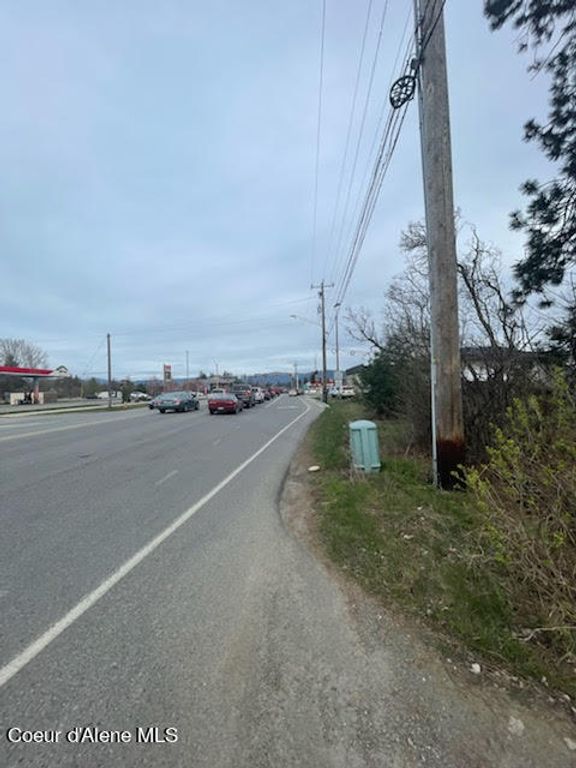 452 W HAYDEN AVE, Hayden, ID 83835 photo 4