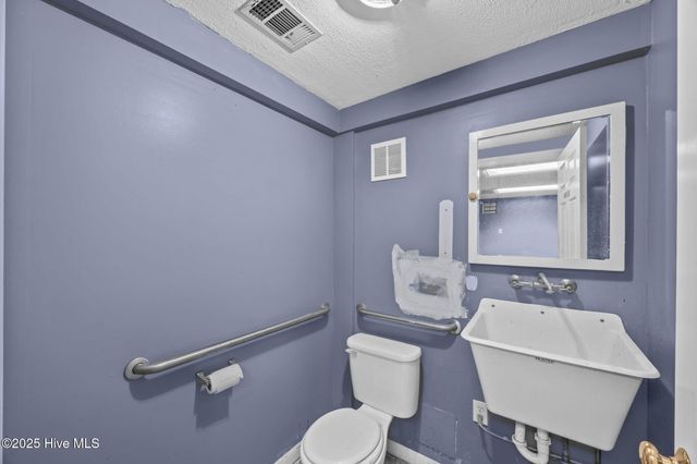 415 Bay Bush Road, Vanceboro, NC 28586