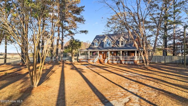 415 Bay Bush Road, Vanceboro, NC 28586
