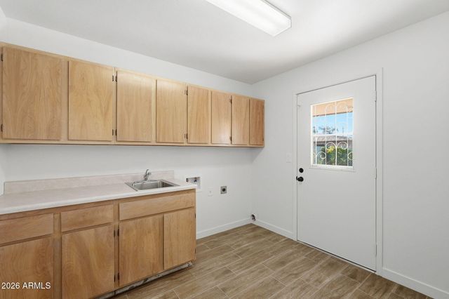 4036 E CLOVIS Circle, Mesa, AZ 85206