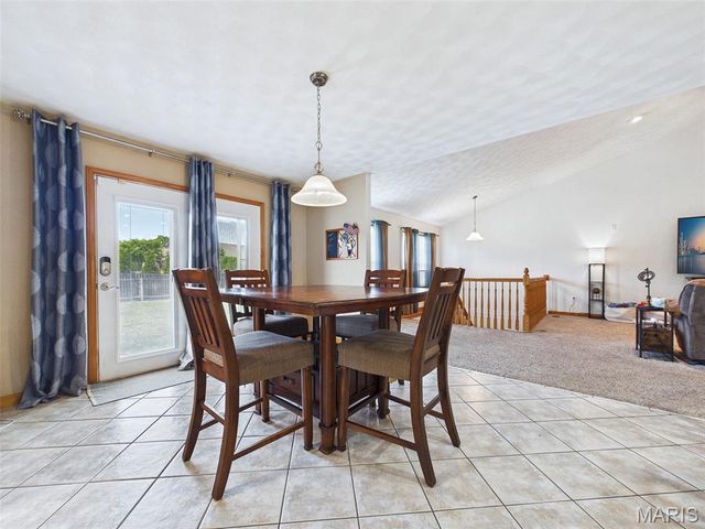 3509 Steinberg Farm Road, Swansea, IL 62226