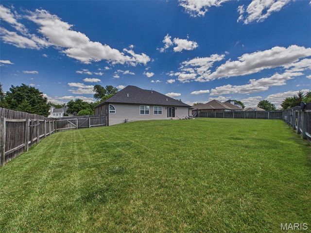 3509 Steinberg Farm Road, Swansea, IL 62226