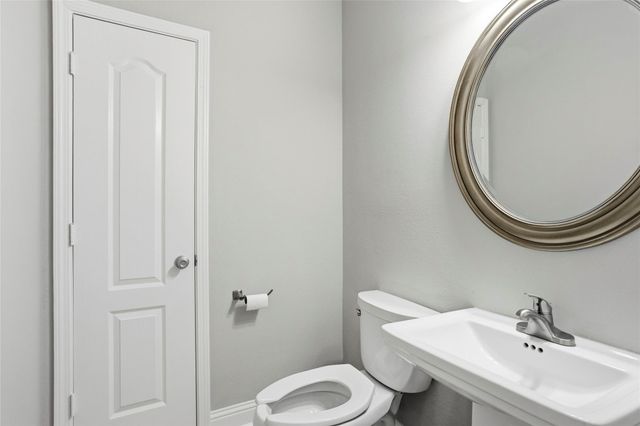 3909 Conroe Lake Court, Pearland, TX 77581