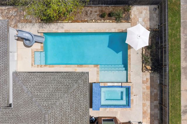 3909 Conroe Lake Court, Pearland, TX 77581