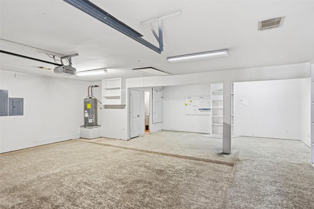 3909 Conroe Lake Court, Pearland, TX 77581