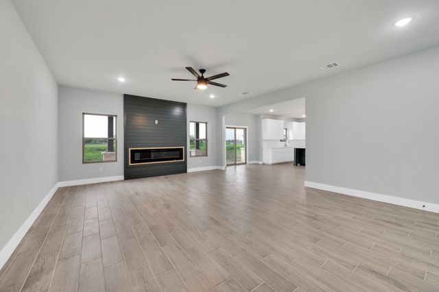 5916 Cobbler Court, Joshua, TX 76058