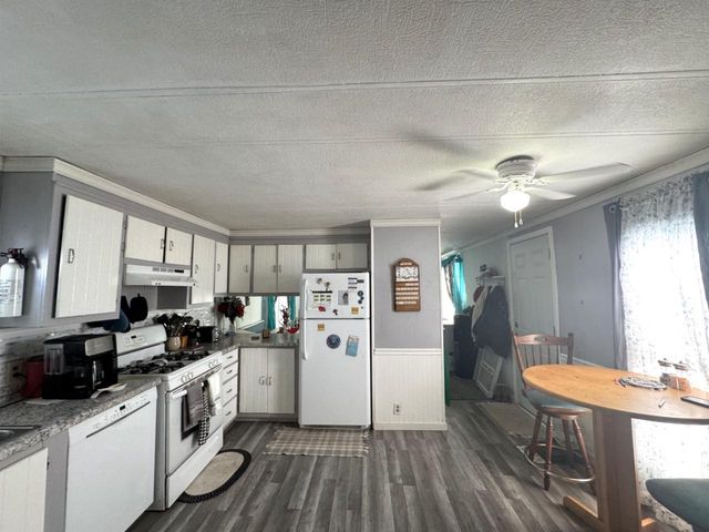 6219 S Highway 51 #84, Janesville, WI 53546