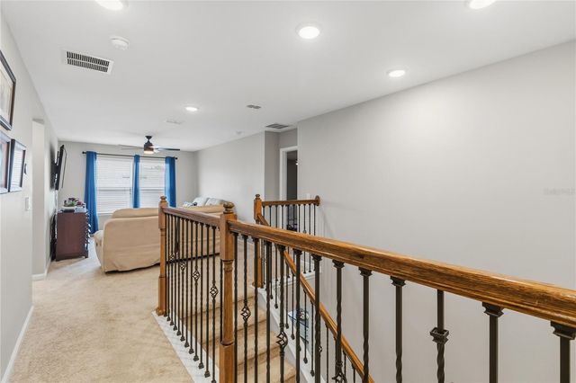 10105 SPRING LAKE DRIVE, Clermont, FL 34711