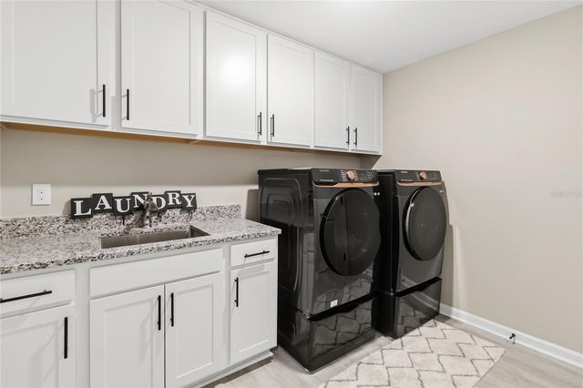10105 SPRING LAKE DRIVE, Clermont, FL 34711