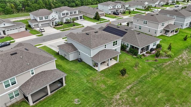 10105 SPRING LAKE DRIVE, Clermont, FL 34711