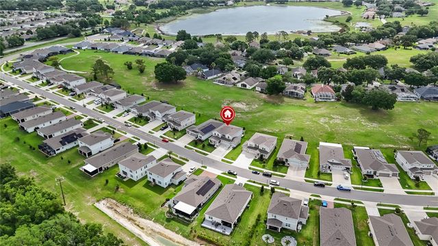 10105 SPRING LAKE DRIVE, Clermont, FL 34711