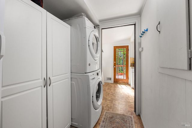 20721 Monte Rio Ave, Monte Rio, CA 95462