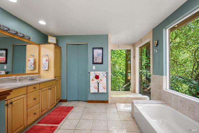 20721 Monte Rio Ave, Monte Rio, CA 95462