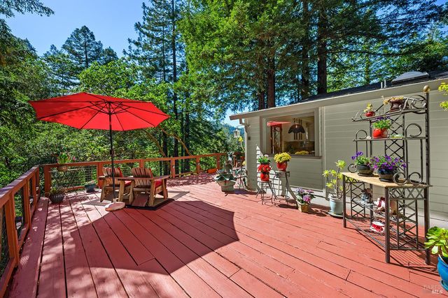 20721 Monte Rio Ave, Monte Rio, CA 95462